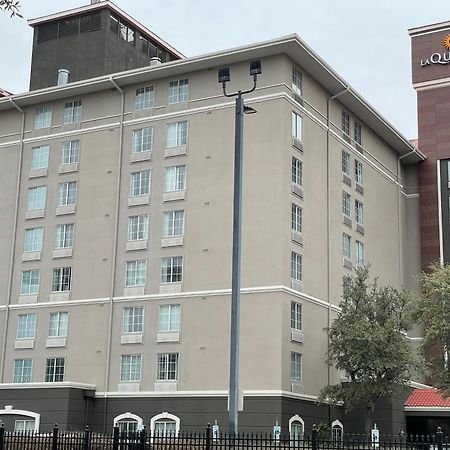 Hotel La Quinta By Wyndham San Antonio Airport Exteriér fotografie