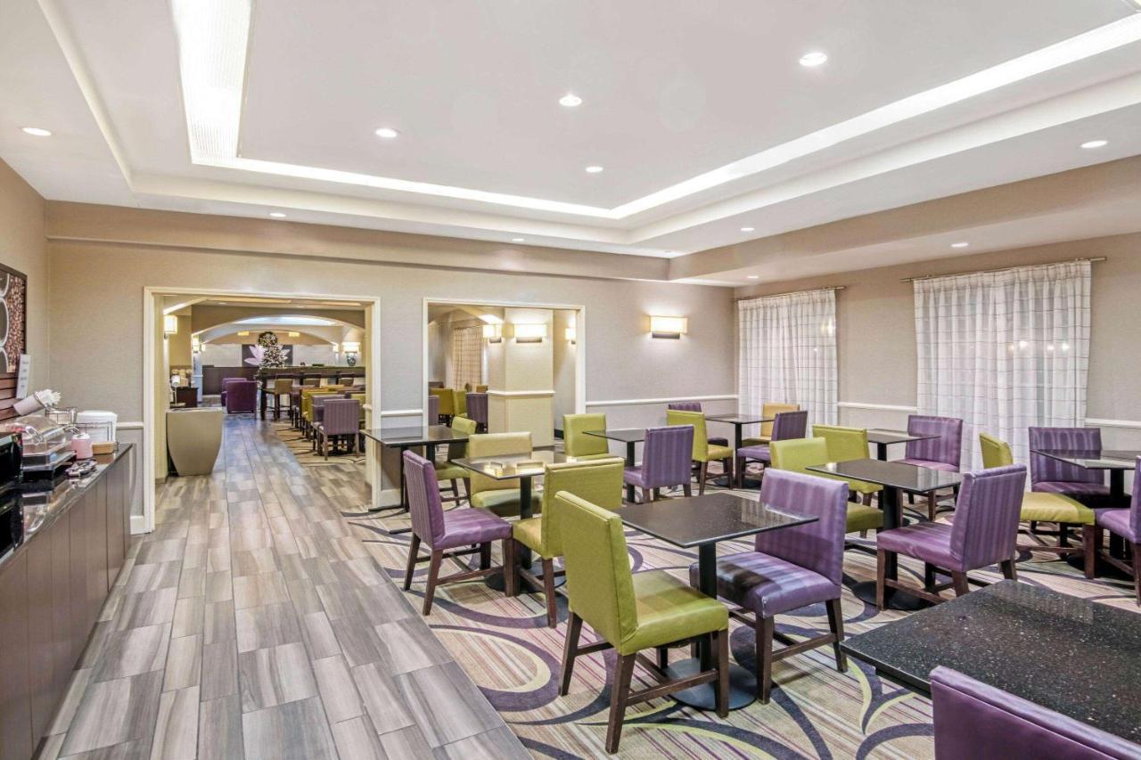 Hotel La Quinta By Wyndham San Antonio Airport Exteriér fotografie